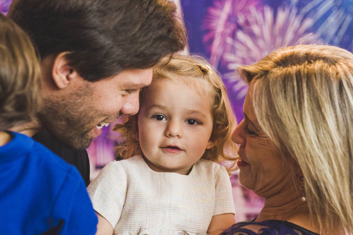 Candid moment from Gabriela's Minnie Mouse birthday party
