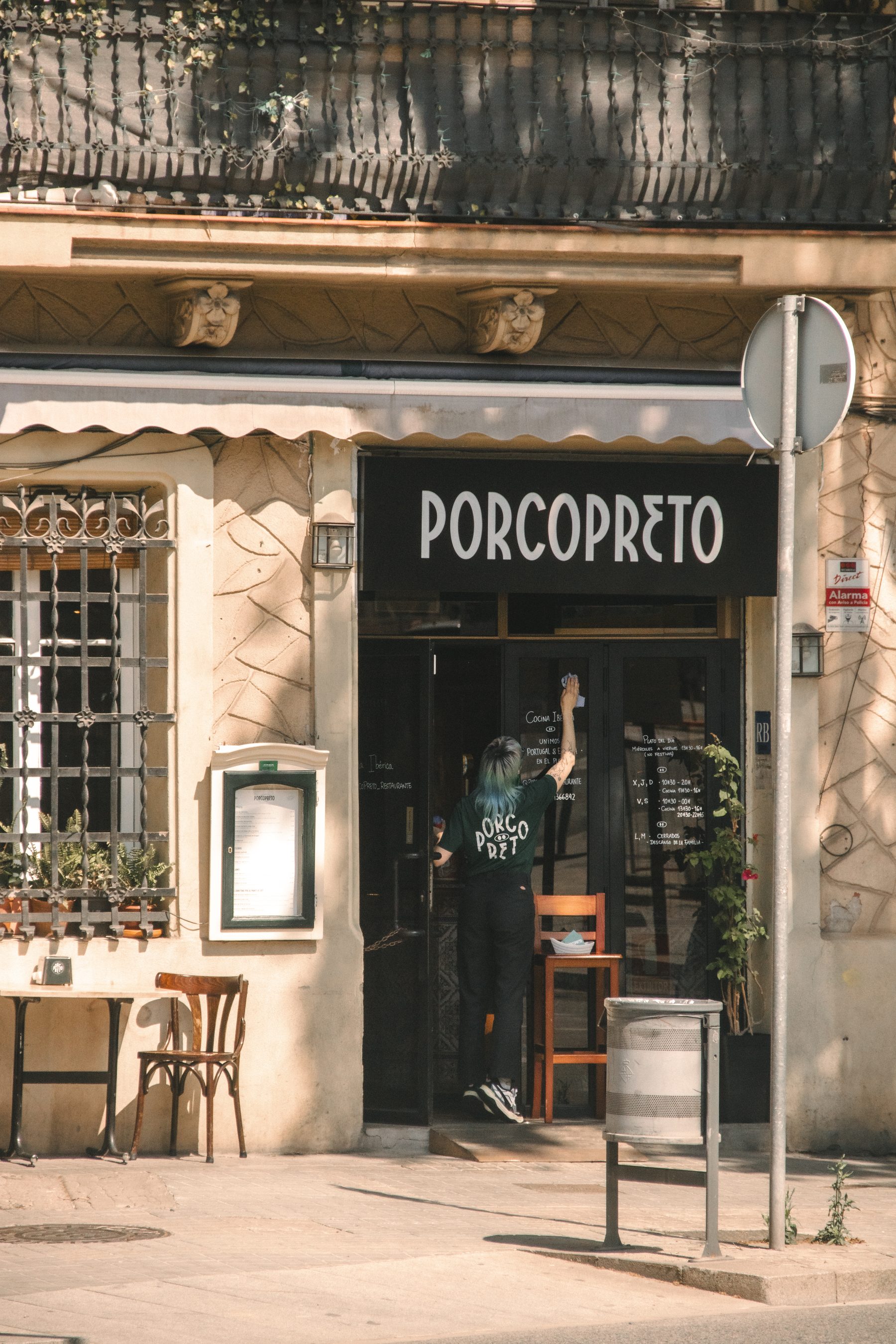 Fachada Porco Preto